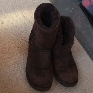 Brown Uggs